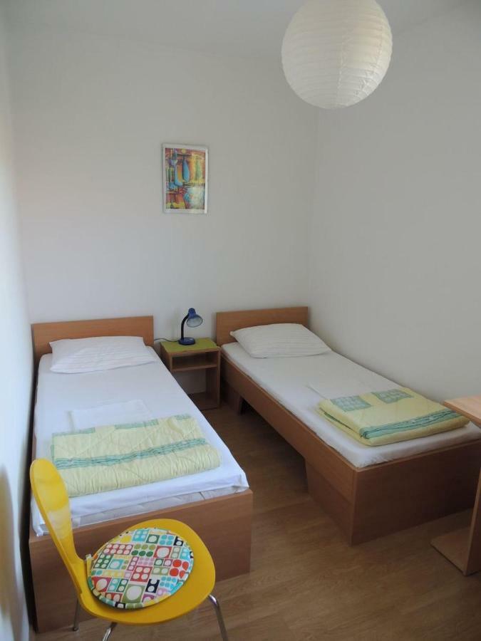 Miro Apartmani Murter Exterior photo